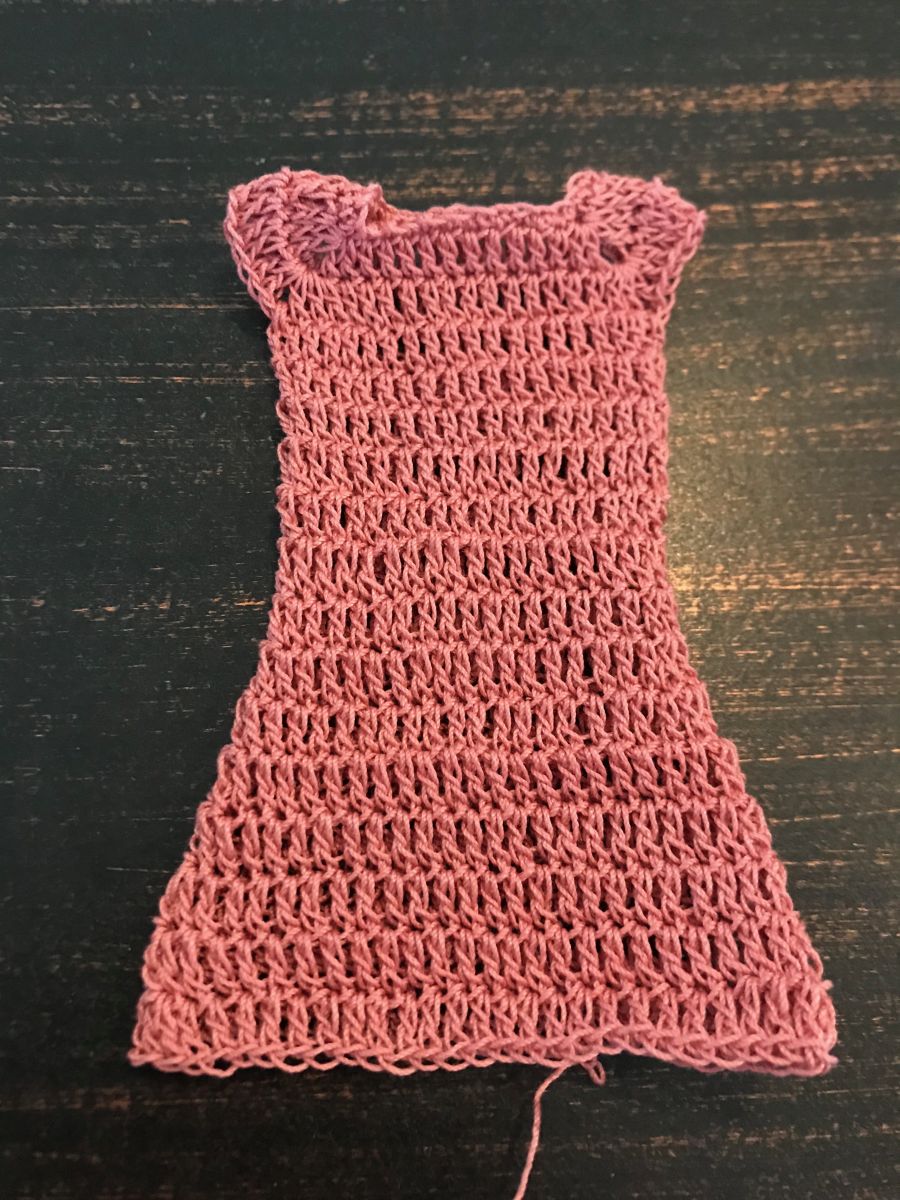 Blog-Inhaltsbild für 'einfaches Cocktailkleid für Spielpuppe'