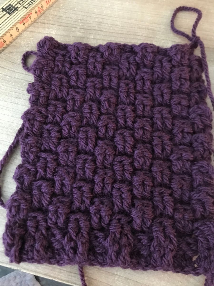 Blog-Inhaltsbild für 'einfacher Schal mit Kompaktem Muster'