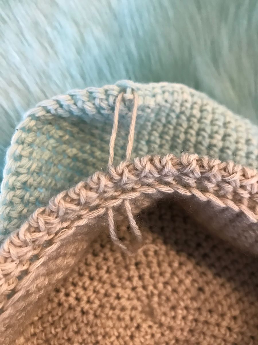 Blog-Inhaltsbild für 'Körbchen / Utensilo häkeln'