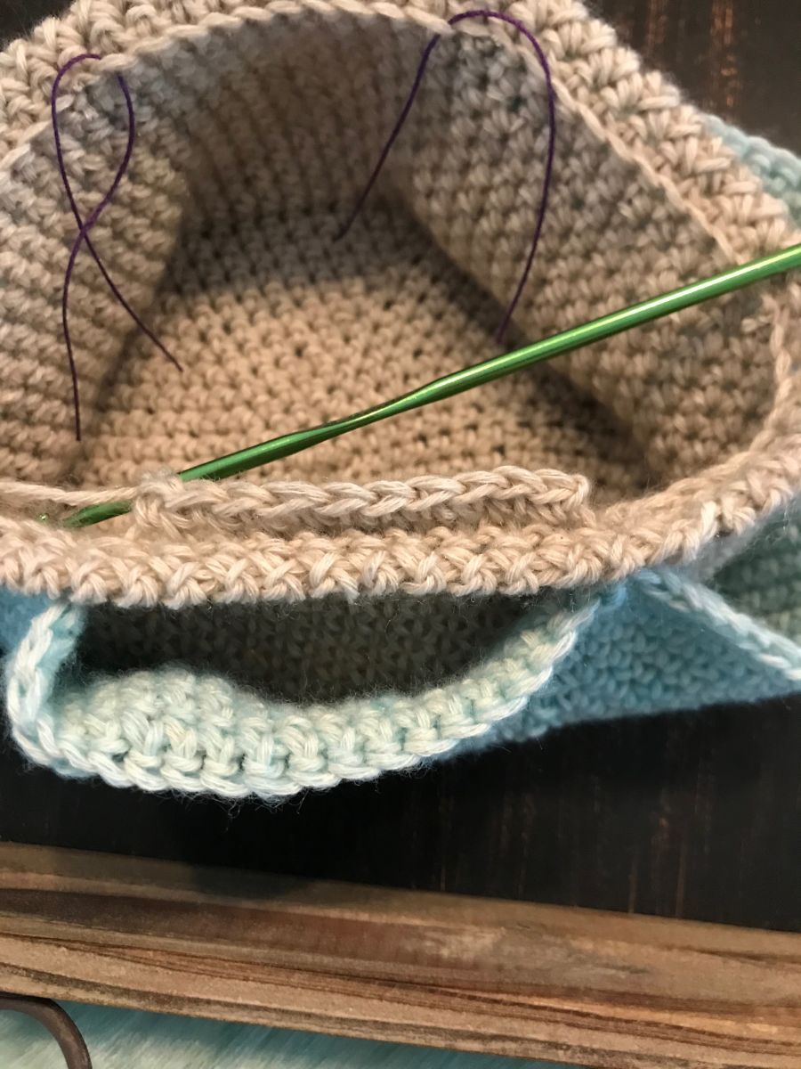 Blog-Inhaltsbild für 'Körbchen / Utensilo häkeln'