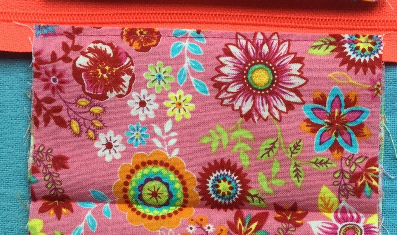 Blog-Inhaltsbild für 'kostenlos Nähanleitung: einfaches Portemonnaie mit 4 Nähten'