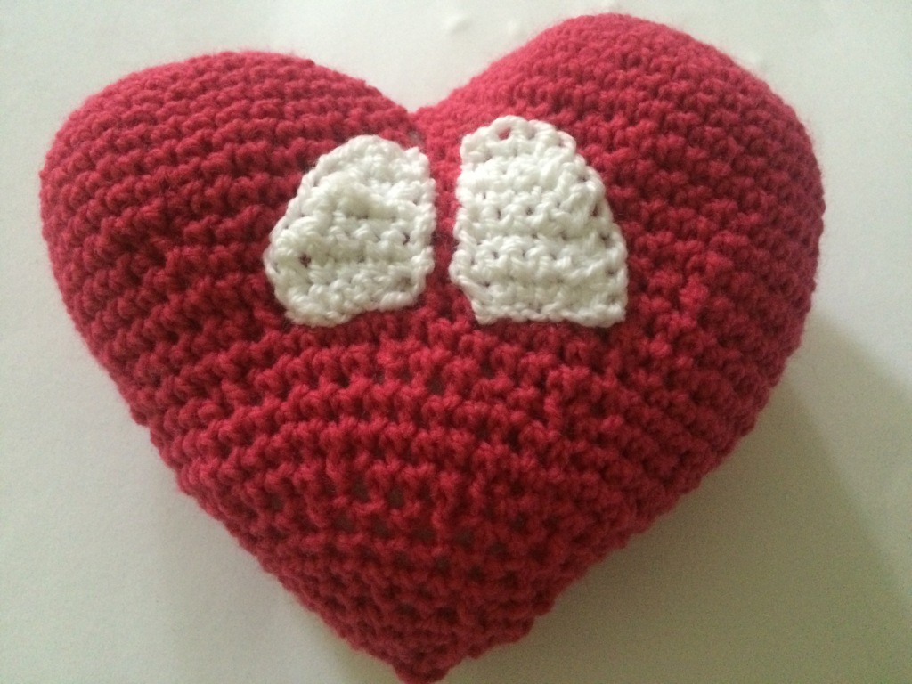 Blog-Inhaltsbild für 'Kostenlose Häkelanleitung - Kleines Valentinsherz'