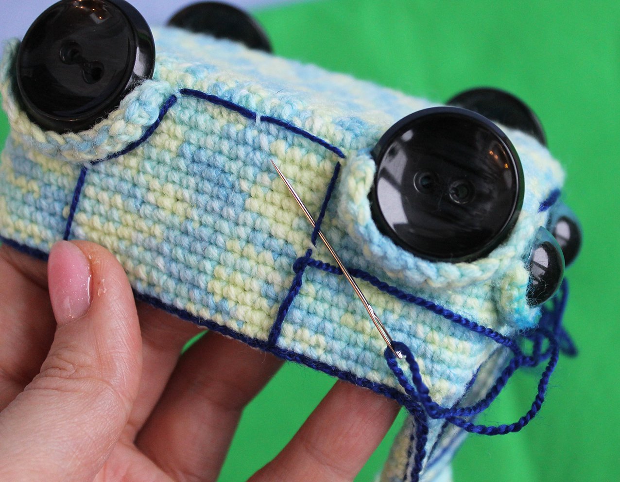 Blog content image for 'Funny Easter car'