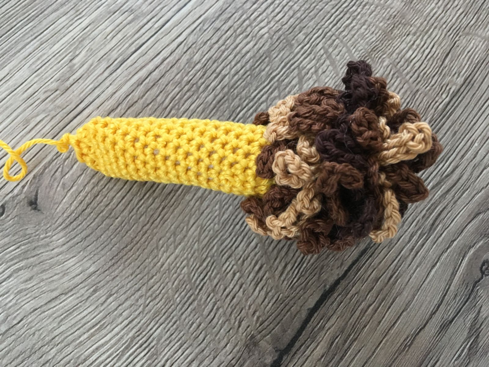 Blog-Inhaltsbild für 'Löwe Luki, kostenlose Häkelanleitung'