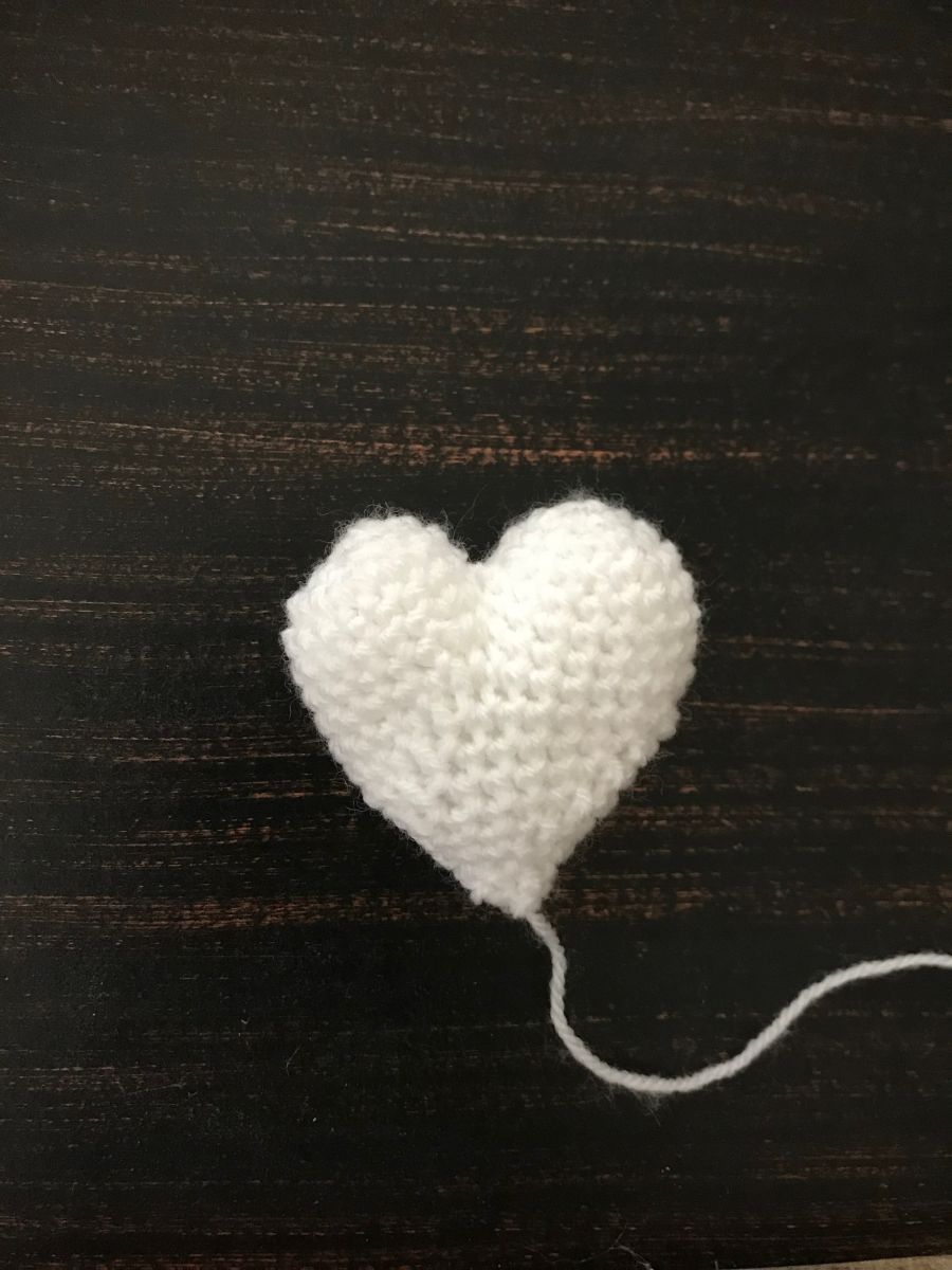 Blog-Inhaltsbild für 'Minitasche mit Herzapplikation in 3D Optik'