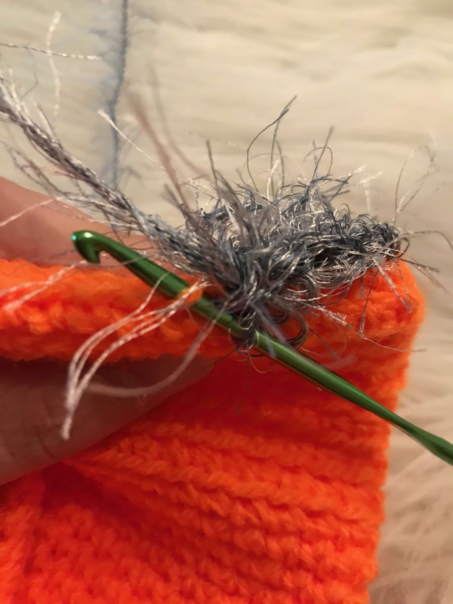 Blog-Inhaltsbild für 'Minitasche mit Giraffenapplikation 3D Optik'