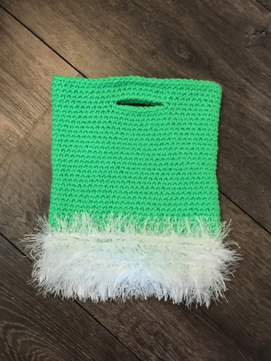 Blog-Inhaltsbild für 'Minitasche mit Froschapplikation in 3D Optik'