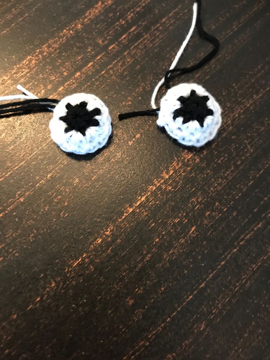 Blog-Inhaltsbild für 'Minitasche mit Froschapplikation in 3D Optik'