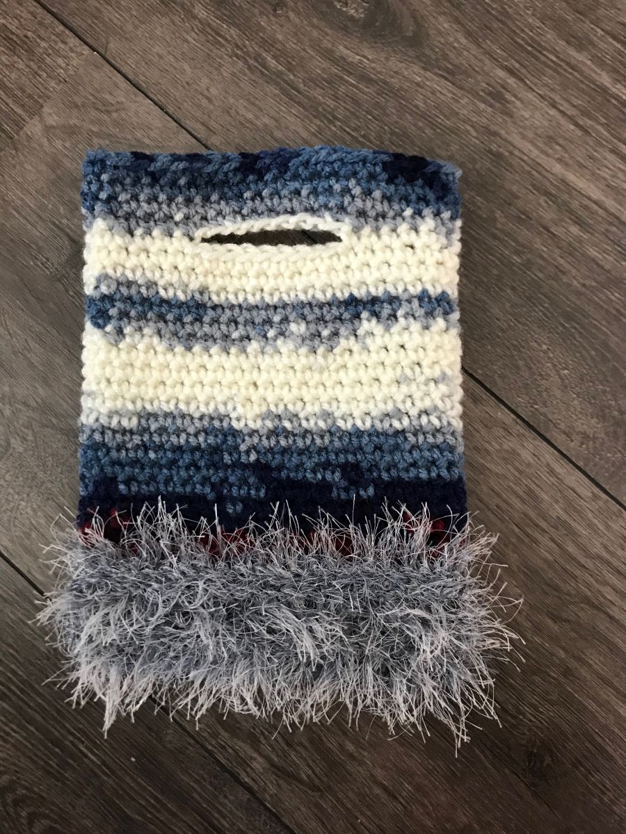 Blog-Inhaltsbild für 'Minitasche mit Bärapplikation in 3D Optik'