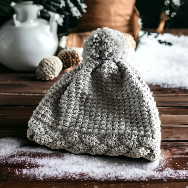 Blog content image for 'Crochet a Lantern for St. Martin’s Day – Free Pattern and Upcycling Idea'