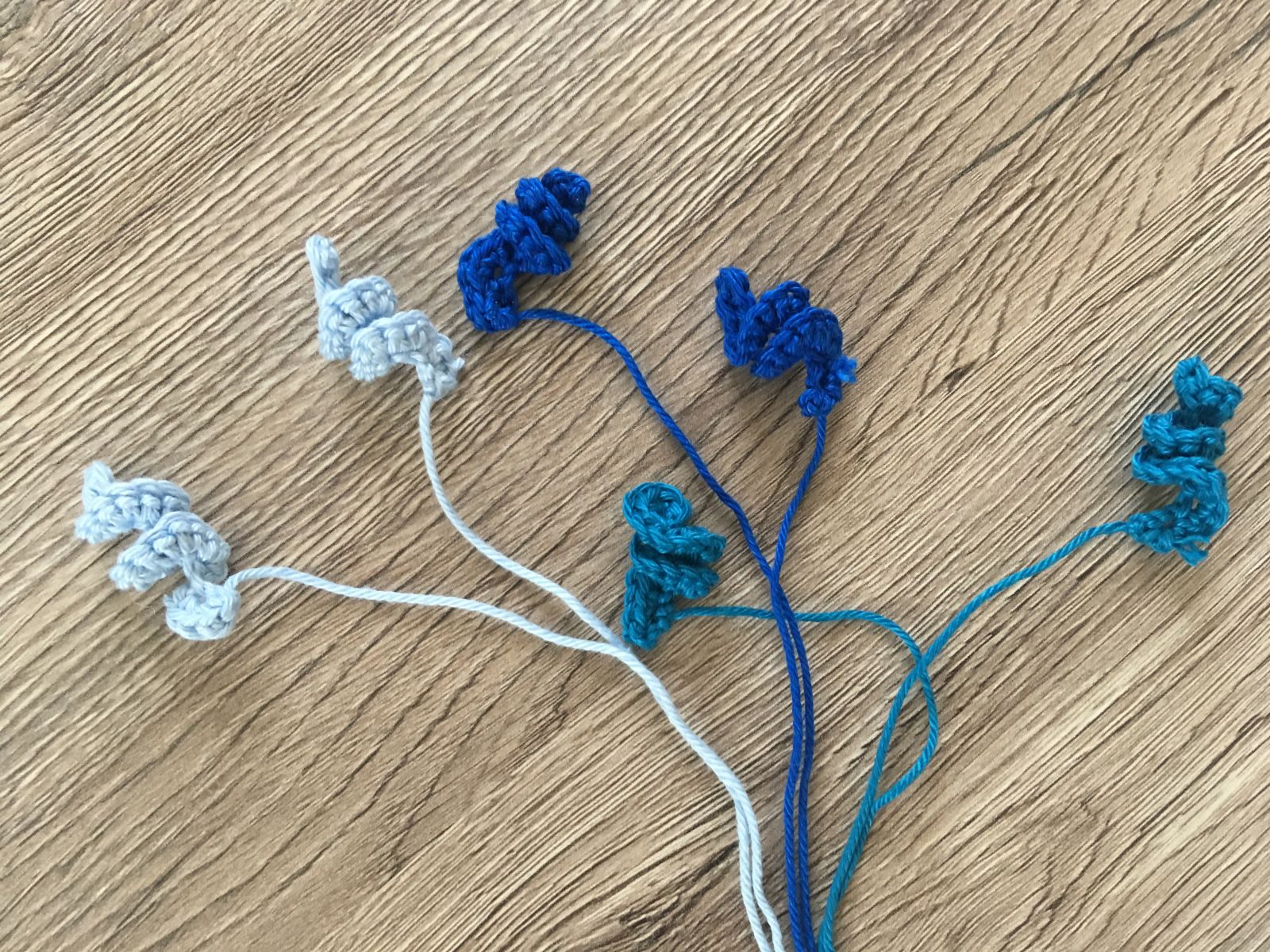 Blog-Inhaltsbild für 'Wolkenschaukel, kostenlose Häkelanleitung'