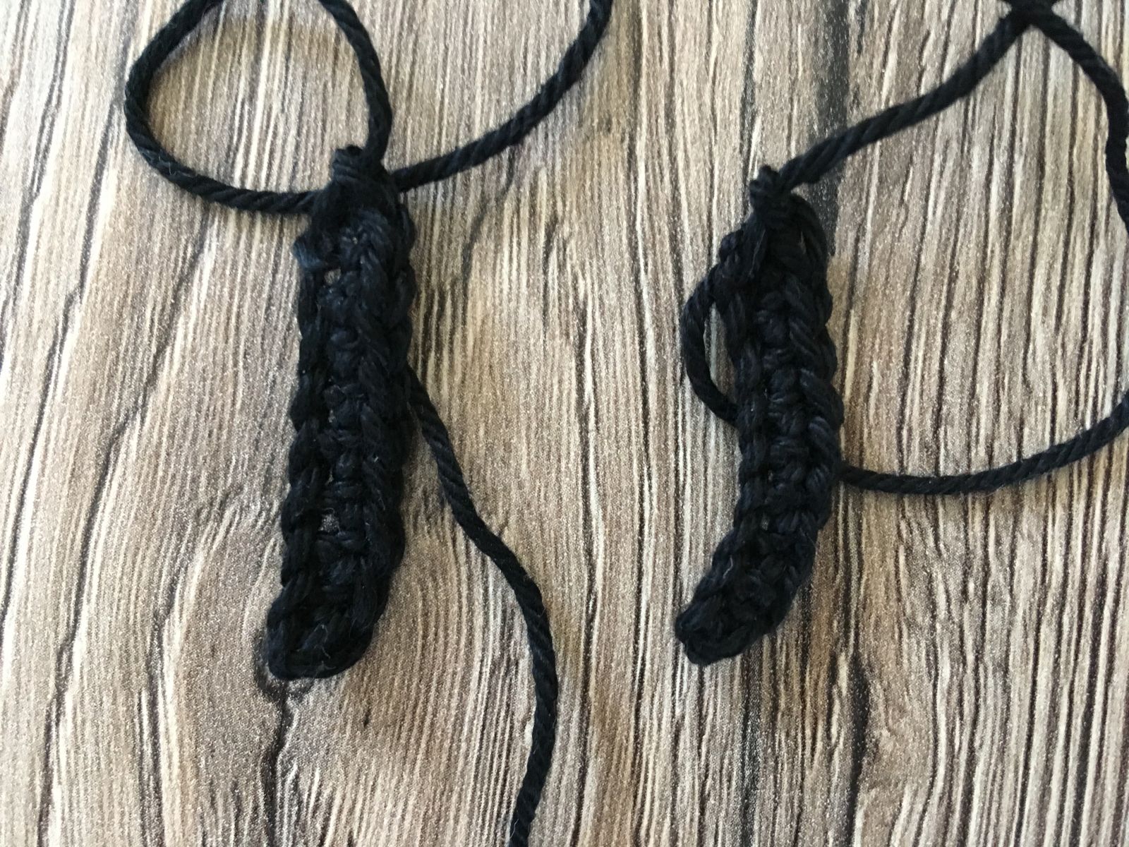 Blog-Inhaltsbild für 'Kuschelkissen Hase, kostenlose Häkelanleitung'