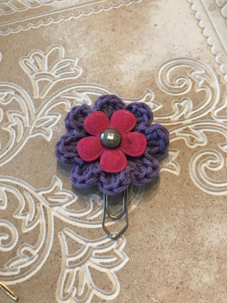 Blog-Inhaltsbild für 'Blüten Büroklammern'