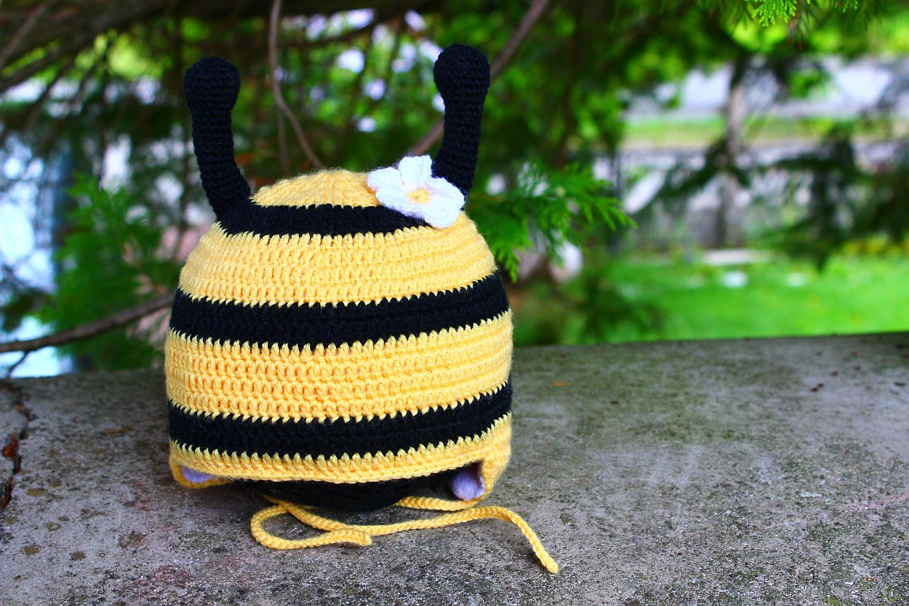 Bee Baby Hat Crochet Pattern