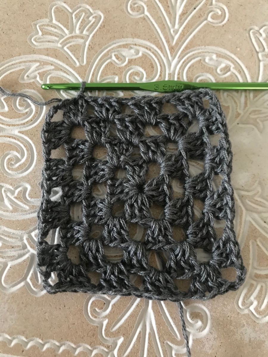 Blog-Inhaltsbild für 'Einkaufstasche häkeln XXL im Granny Style'