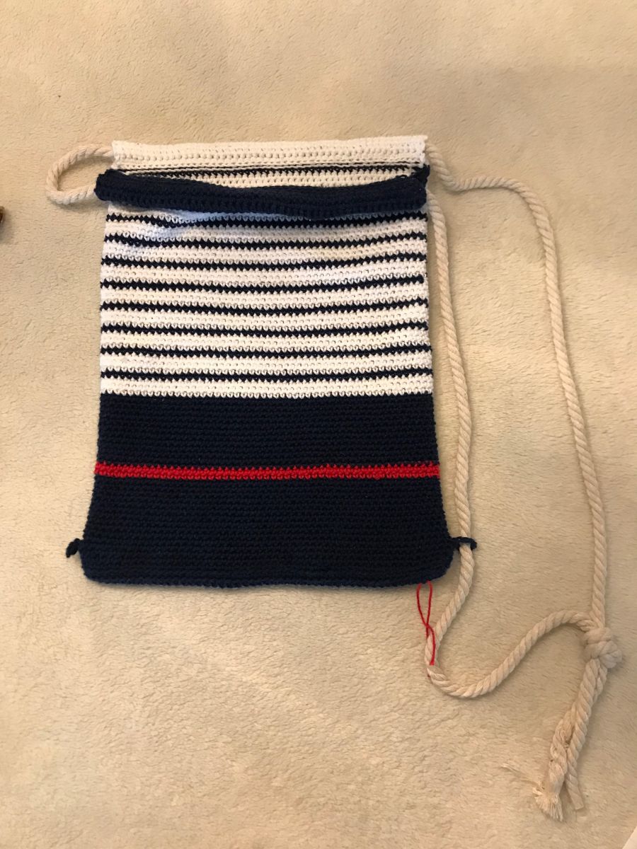 Blog-Inhaltsbild für 'Turnbeutel Marine häkeln'