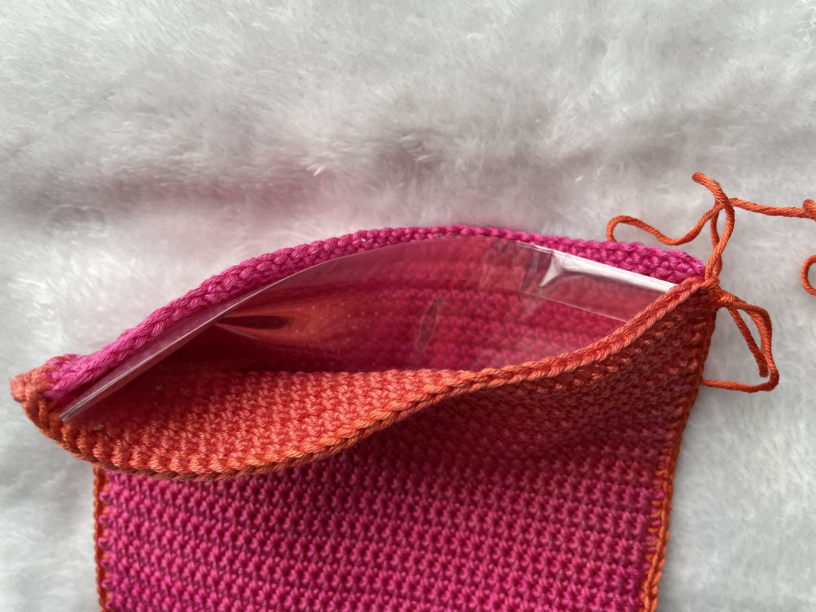 Blog-Inhaltsbild für 'Häkelanleitung für "Mister Knister", das Baby-Knister-Schmusetuch'