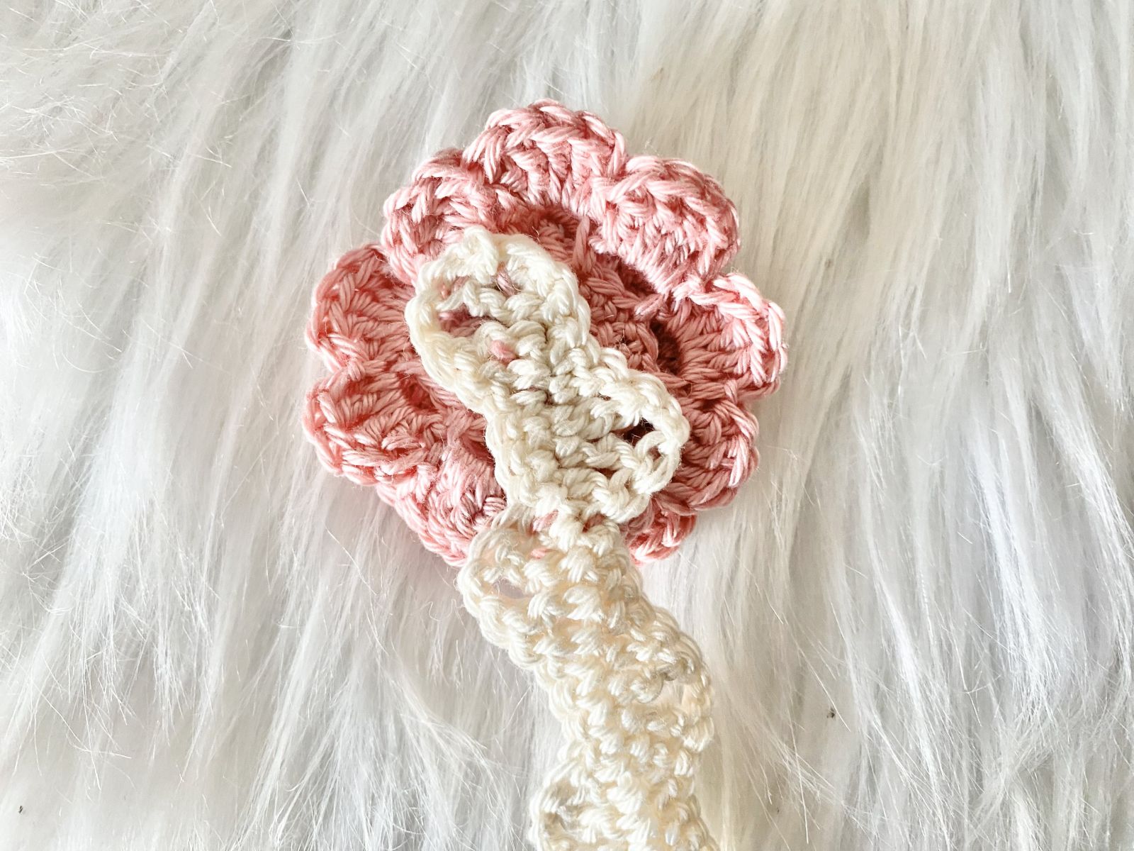 Blog-Inhaltsbild für 'Gehäkelte Botschaften für Herz und Seele, Teil 2'