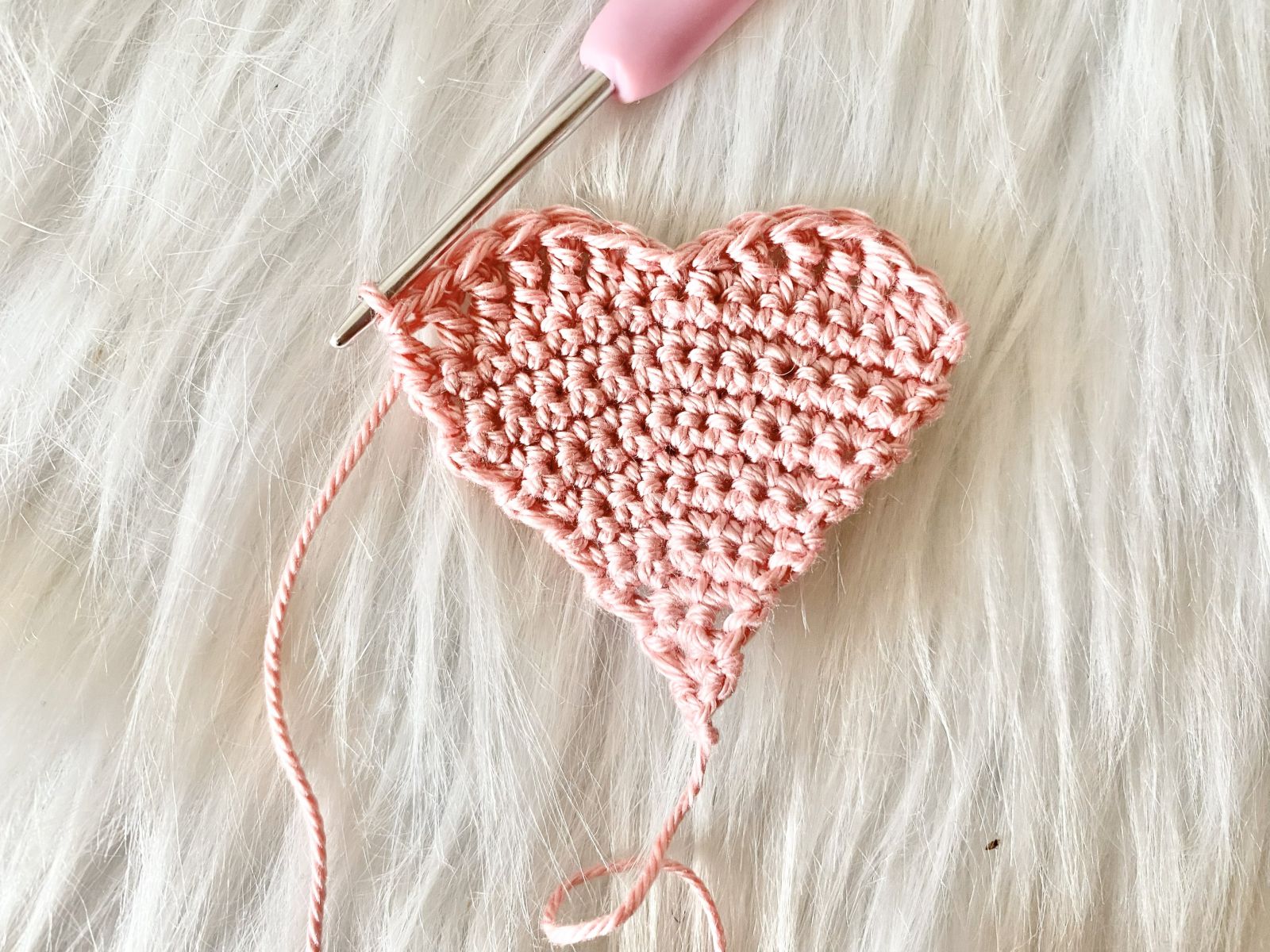 Blog-Inhaltsbild für 'Gehäkelte Botschaften für Herz und Seele, Teil 2'