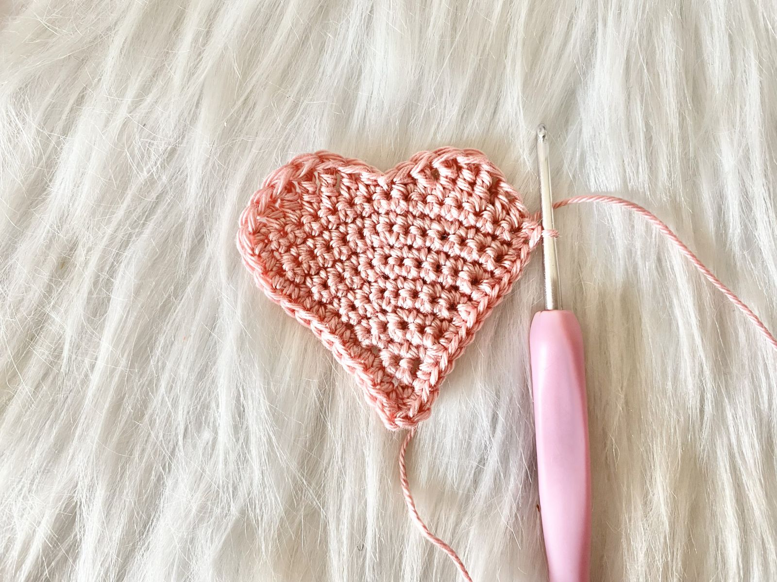 Blog-Inhaltsbild für 'Gehäkelte Botschaften für Herz und Seele, Teil 2'