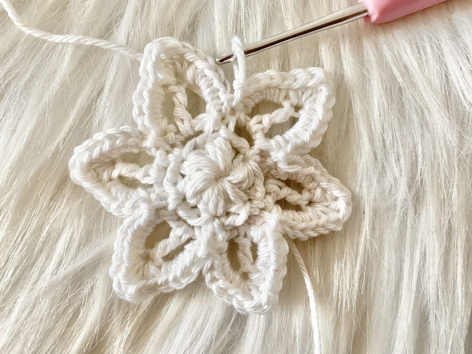 Blog-Inhaltsbild für 'Gehäkelte Botschaften für Herz und Seele, Teil 1'