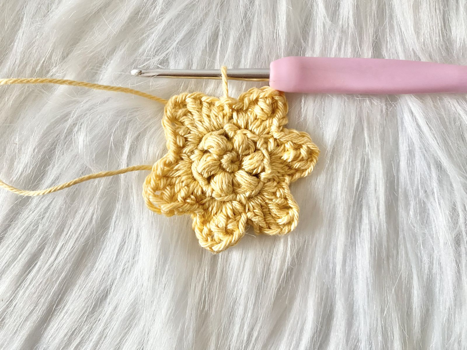 Blog-Inhaltsbild für 'Gehäkelte Botschaften für Herz und Seele, Teil 1'