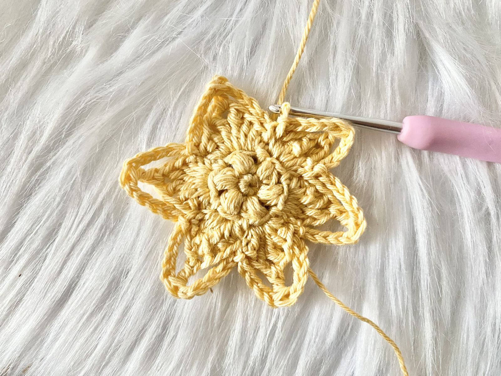 Blog-Inhaltsbild für 'Gehäkelte Botschaften für Herz und Seele, Teil 1'