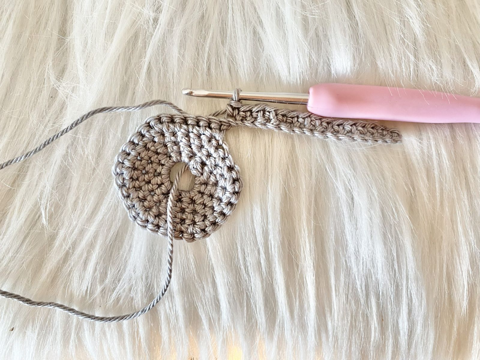 Blog-Inhaltsbild für 'Gehäkelte Botschaften für Herz und Seele, Teil 1'