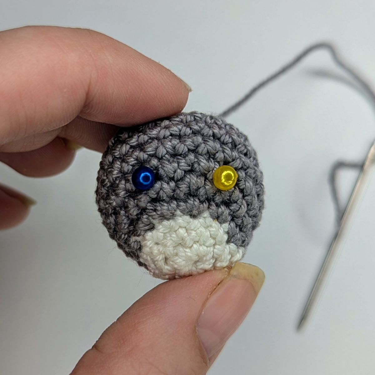 Blog content image for 'Free Crochet Pattern: Cat Keychain with Heart'