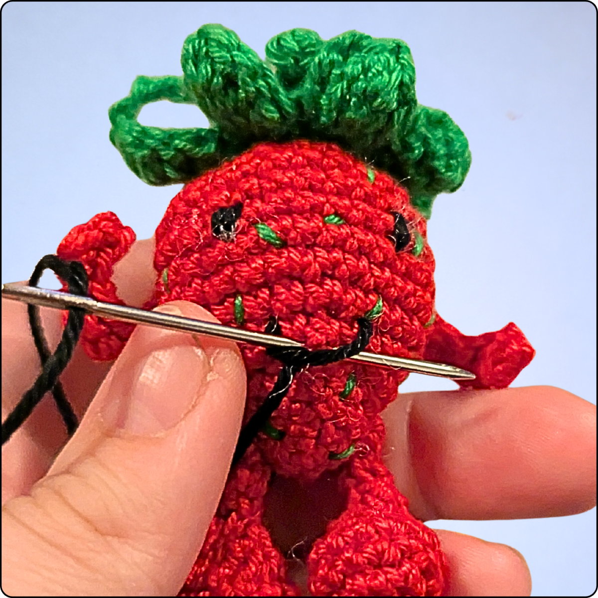 Blog-Inhaltsbild für 'Kostenlose Häkelanleitung: Schlüsselanhänger Erdbeere'