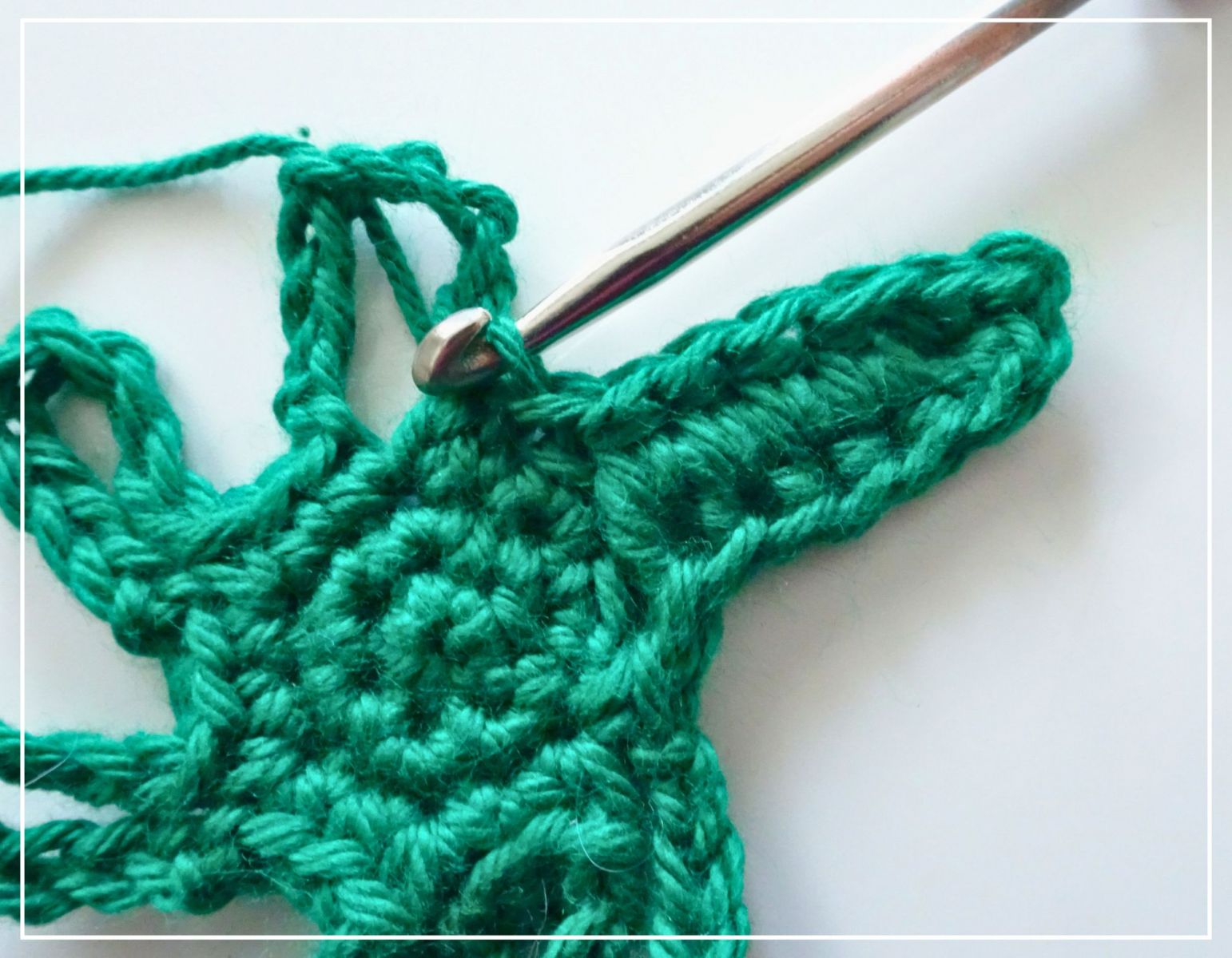 Blog-Inhaltsbild für 'Ostereier-Variationen: Erdbeer-Ei, Blumen-Ei plus Gestaltungs-Tipps (kostenlose Häkelanleitung)'