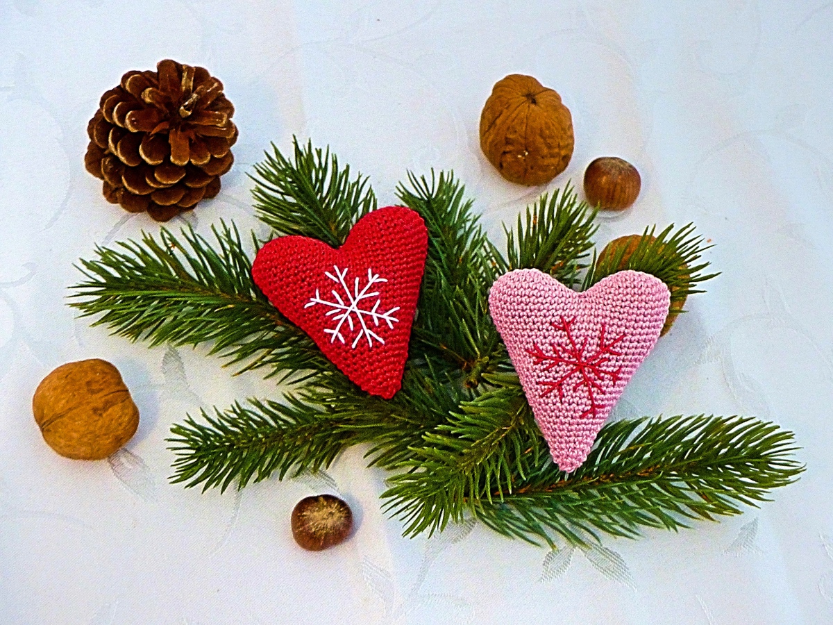 Blog content image for 'Heart „Winter Romance“ – free crochet pattern'