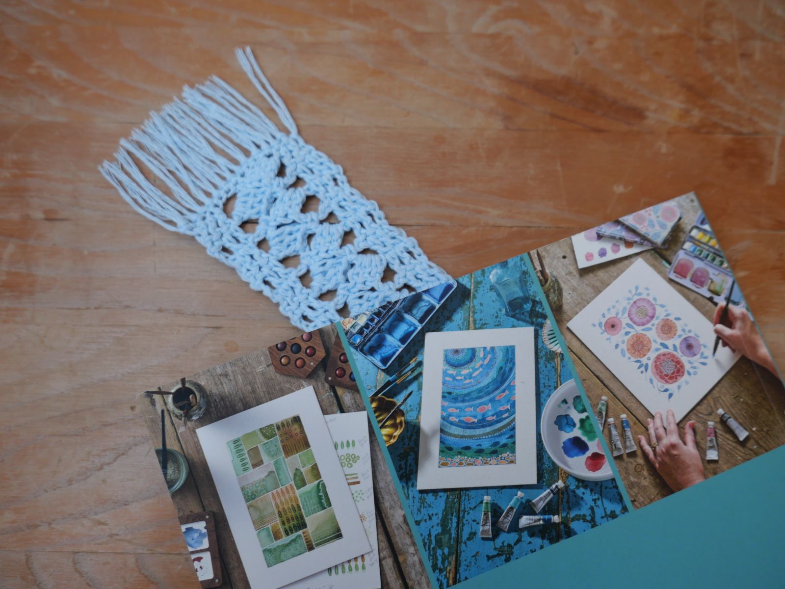 Blog content image for 'Crochet "Lesefransen" – Little Companions for Relaxing Vacation Reading Free Crochet Pattern for 2 Bookmarks'