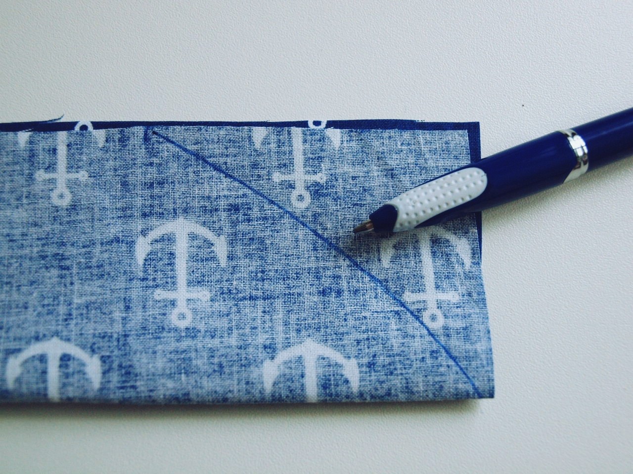 Blog-Inhaltsbild für 'Kostenlose Nähanleitung, Haarband, alle Größen'