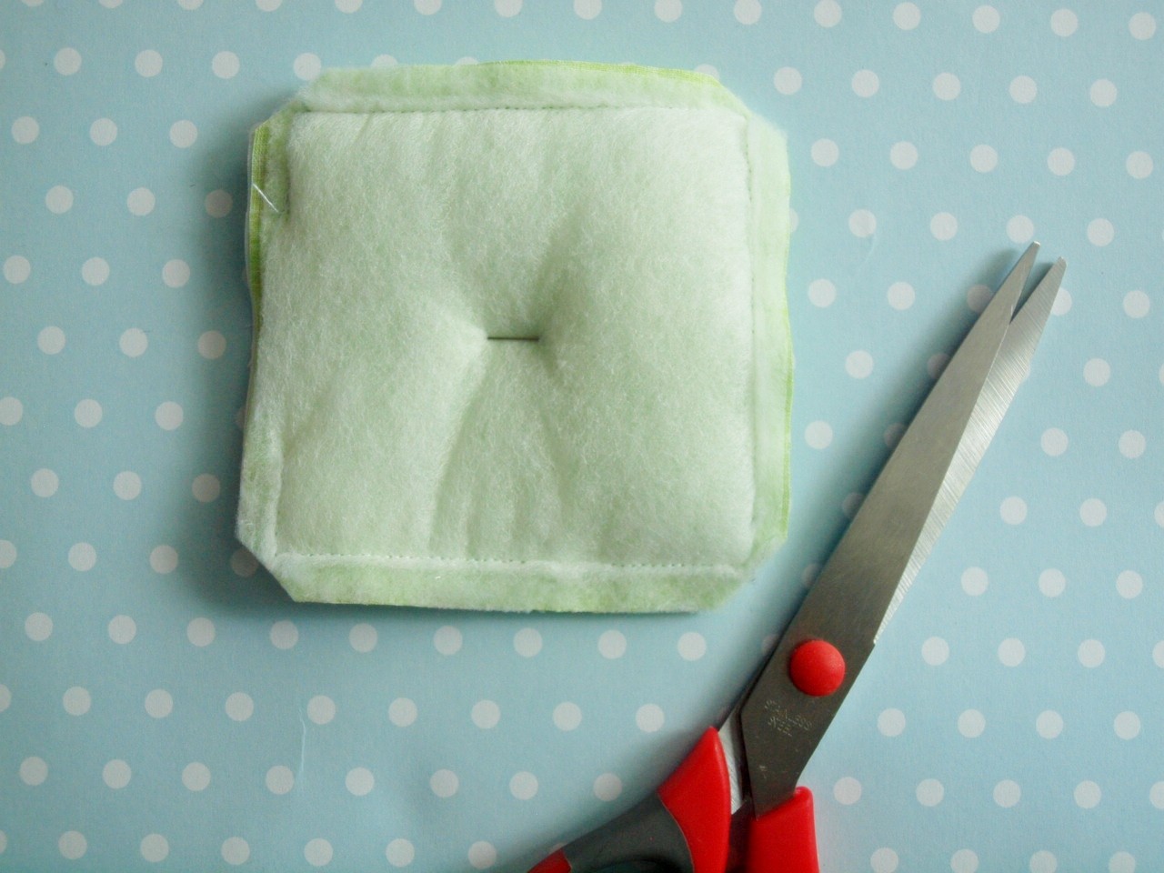 Blog-Inhaltsbild für 'kostenlose Nähanleitung für Lavendelkissen - 2 Versionen'