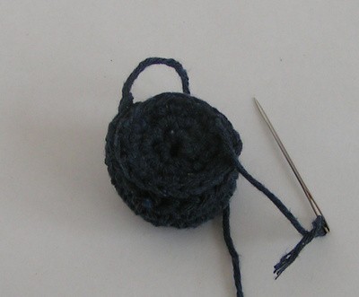 Blog-Inhaltsbild für 'kostenlose Häkelanleitung für ein Rennauto'