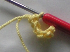 Blog-Inhaltsbild für 'kostenlose Häkelanleitung Amigurumi kleine Vögel'