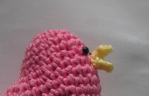Blog-Inhaltsbild für 'kostenlose Häkelanleitung Amigurumi kleine Vögel'