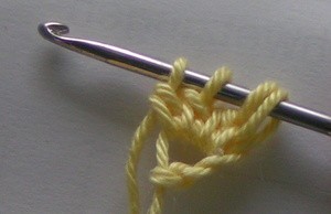 Blog-Inhaltsbild für 'kostenlose Häkelanleitung Amigurumi kleine Vögel'