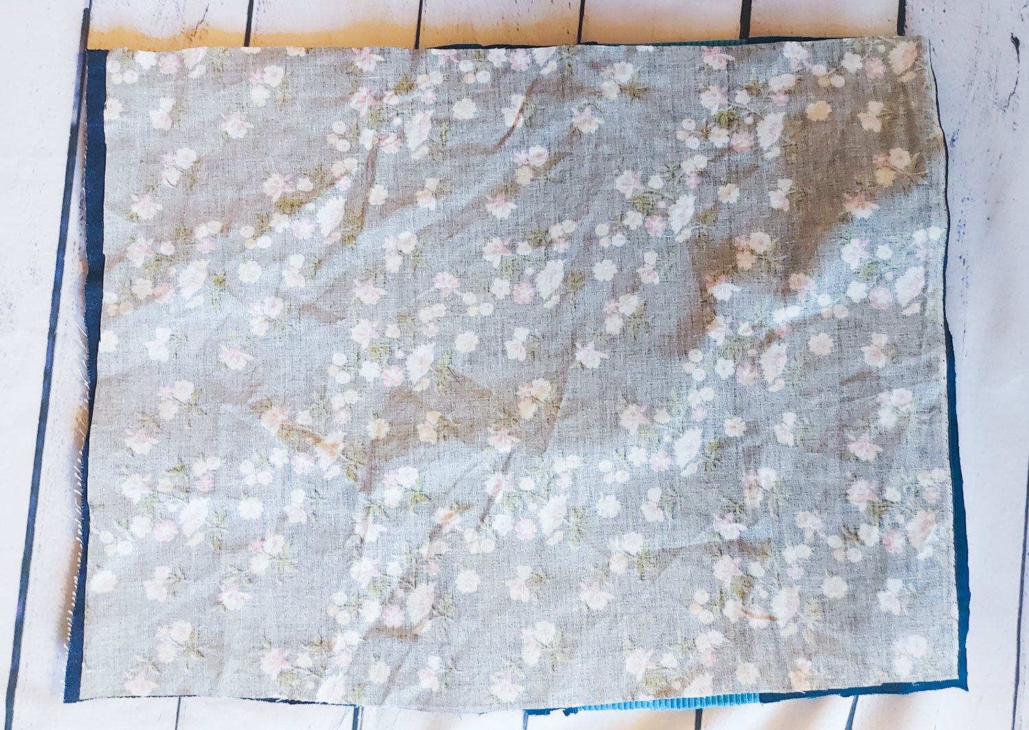 Blog-Inhaltsbild für 'Tischset für Ostern nähen - mit Negativapplikation'