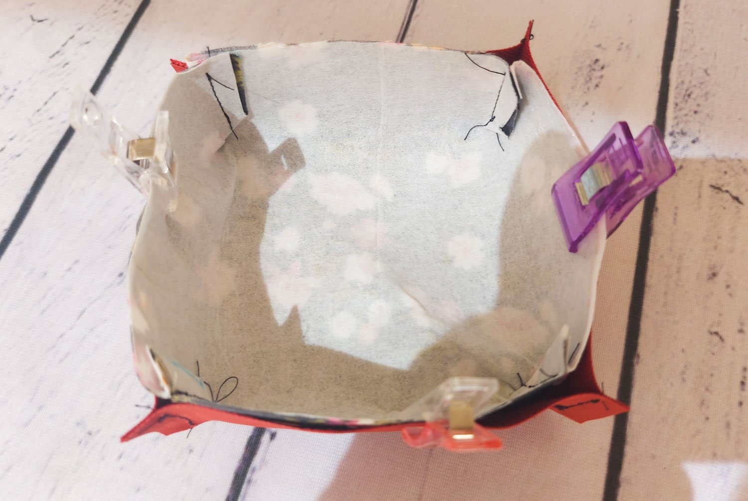 Blog-Inhaltsbild für 'Schale aus Stoff nähen - Praktisches Utensilo'