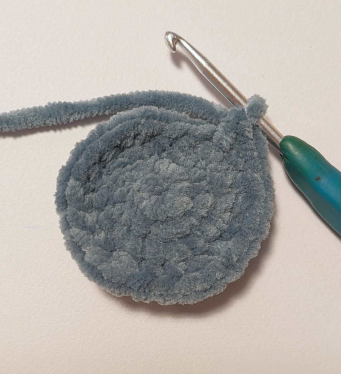 Blog content image for 'Free crochet pattern for Soey the little spider'