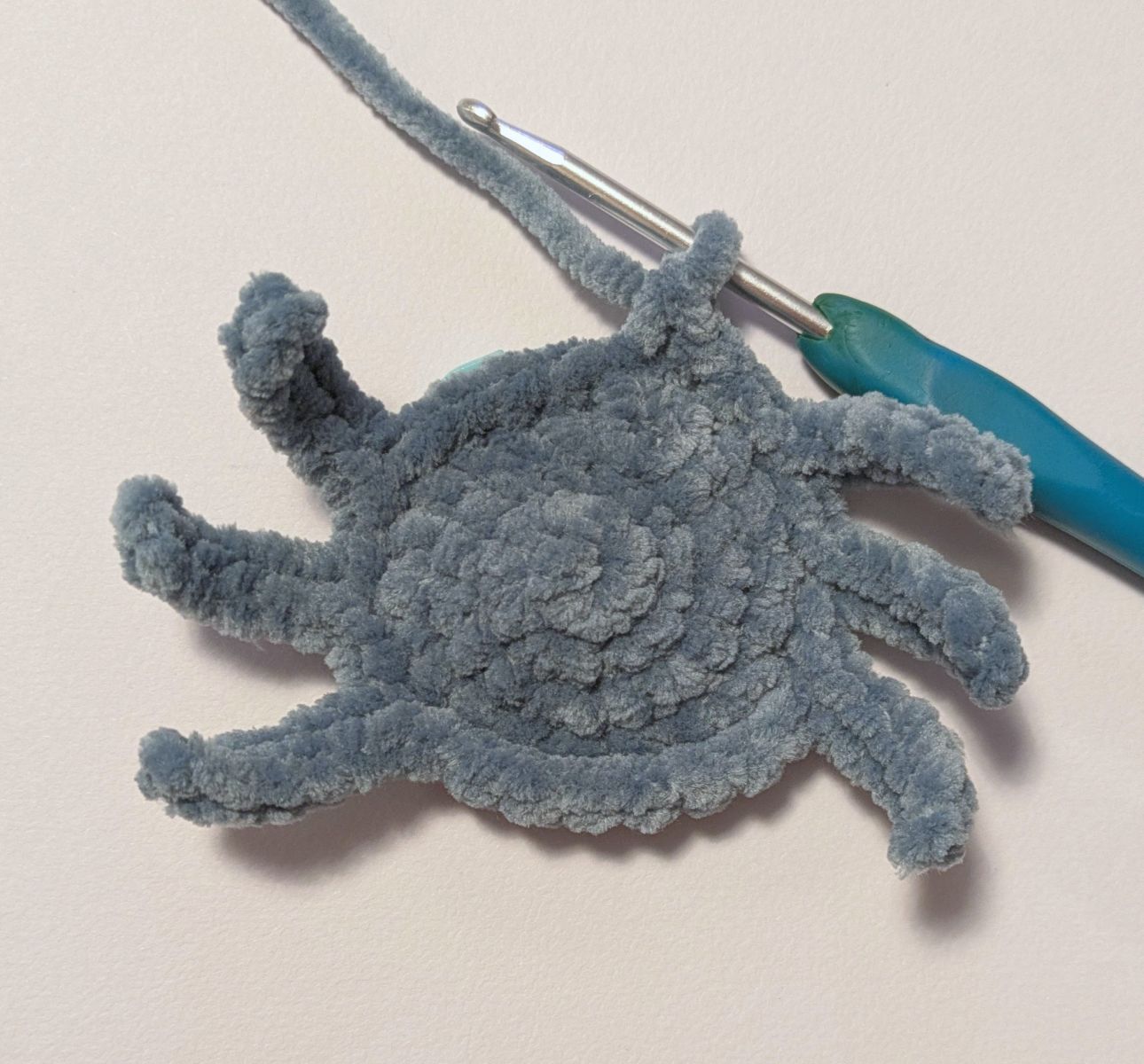 Blog content image for 'Free crochet pattern for Soey the little spider'
