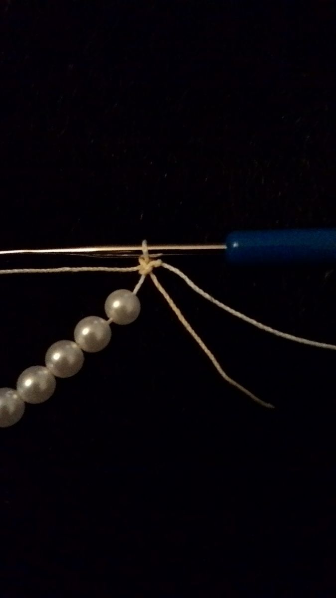 Blog-Inhaltsbild für 'Kostenlose Anleitung für gehäkeltes Armband und Collier'