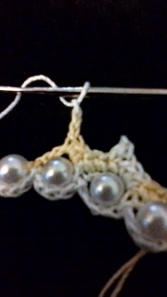 Blog-Inhaltsbild für 'Kostenlose Anleitung für gehäkeltes Armband und Collier'