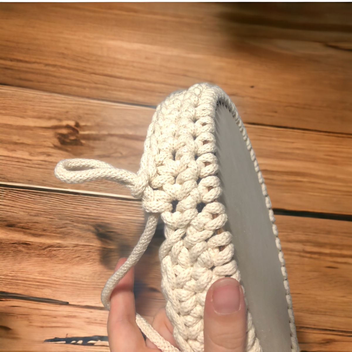 Blog-Inhaltsbild für 'Die Geschichte des Häkelns -  Praktische Aufbewahrung häkeln'