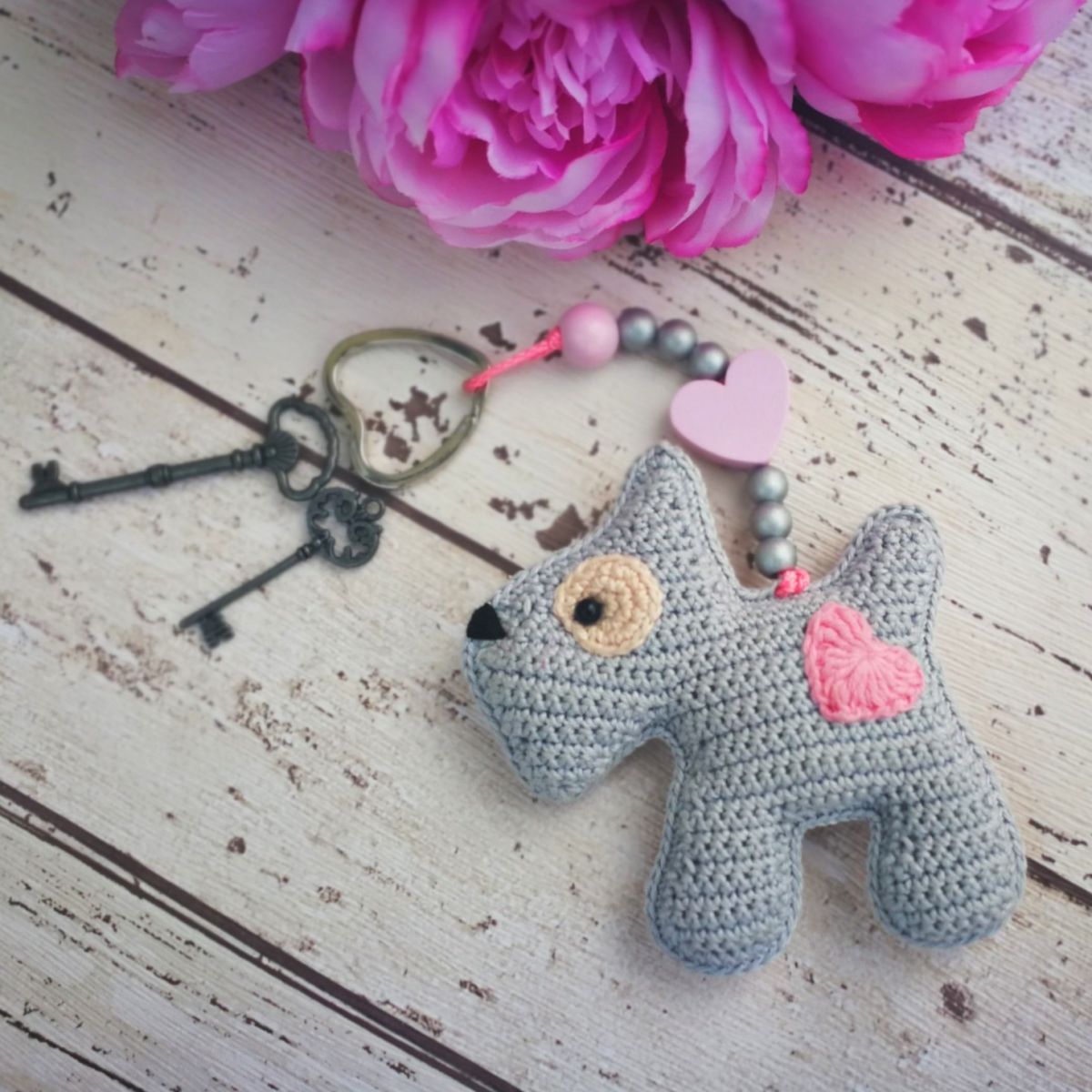 Blog-Inhaltsbild für 'Süße Wachhündchen als Knistertierchen, Schnilli - Beschützer, oder Anhänger'