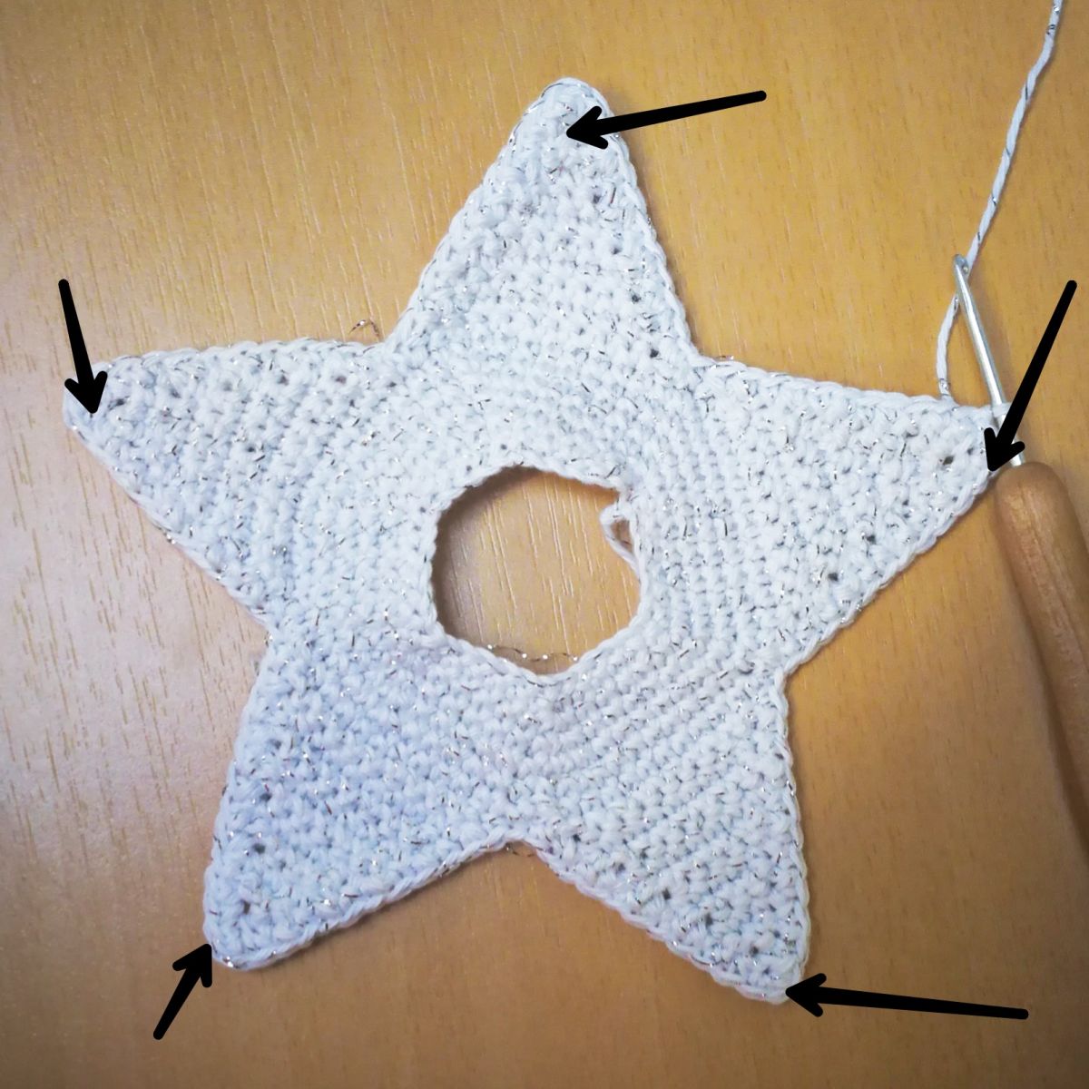 Blog-Inhaltsbild für 'Herzen und Sterne als Dekoration'