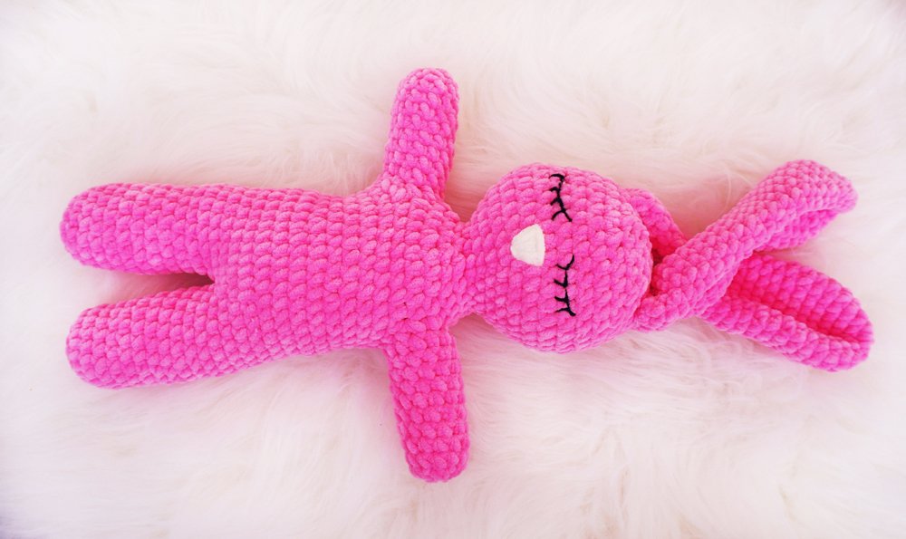 Blog-Inhaltsbild für 'Kostenlose Häkelanleitung Kuschelhase Sonja'