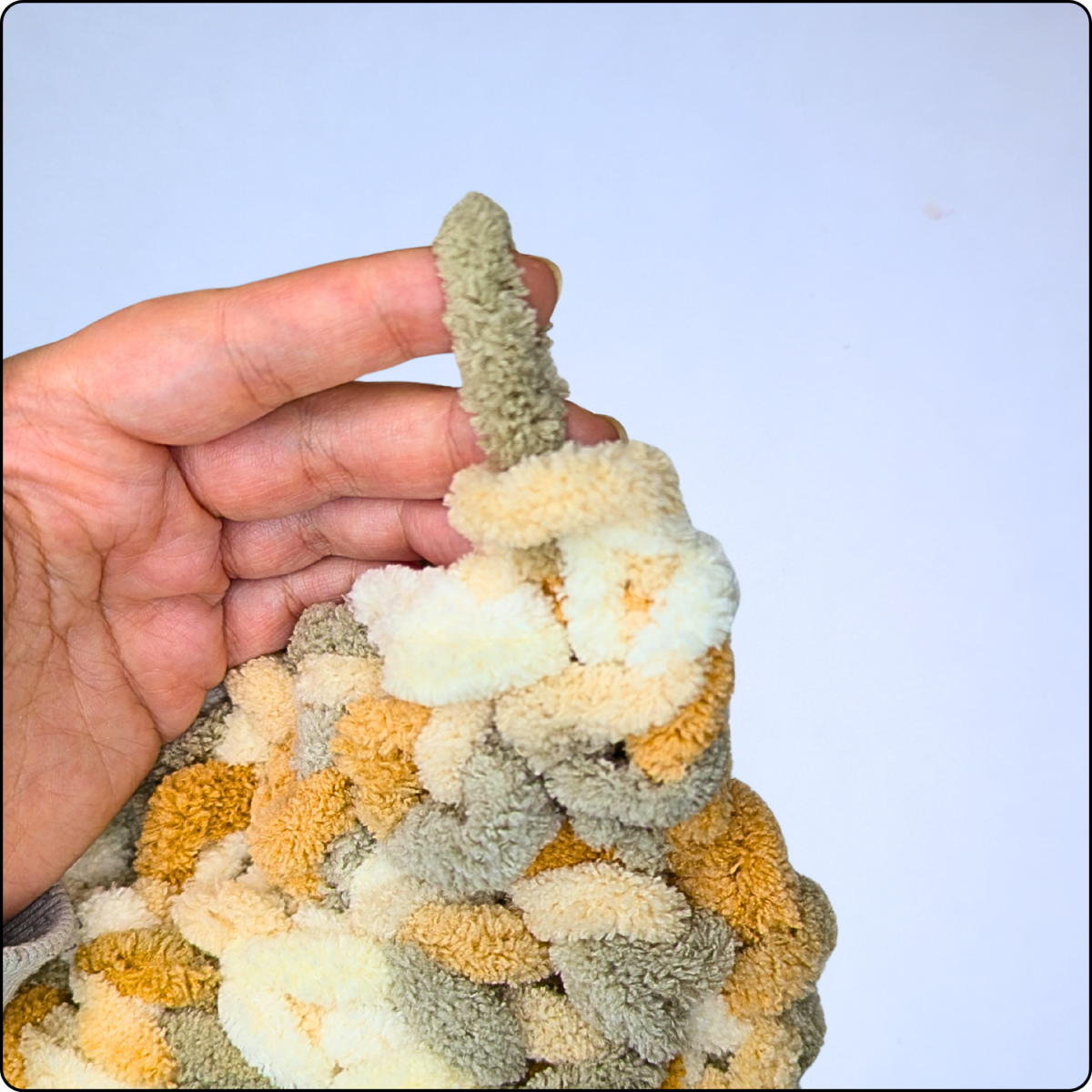 Blog content image for 'Crocheting with Loop Yarn: Essential Stitches & Techniques'